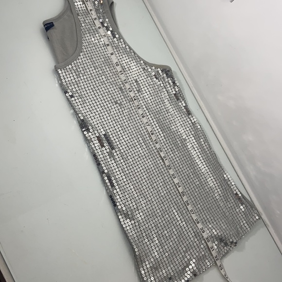 WOW ✨ WOMENS PLUS 4X GLITTER SEQUINS SILVER TANK TOP GLITZ CONCERT SWIFTIE EUC - Picture 10 of 12